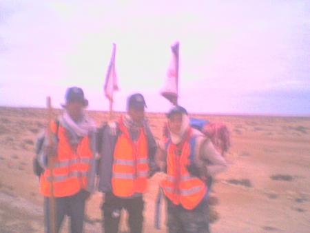 apr�s une nuit tr�s froid a la petite tempte.notre chemin est tr�s longue